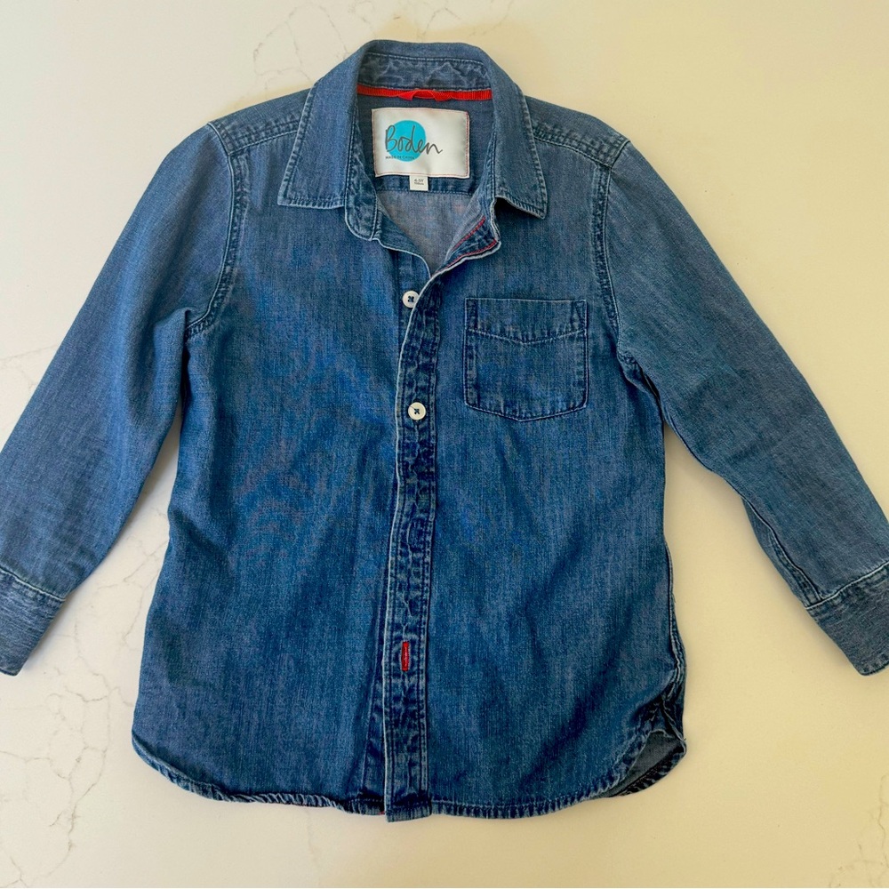 Mini Boden - EUC perfect chambray button down